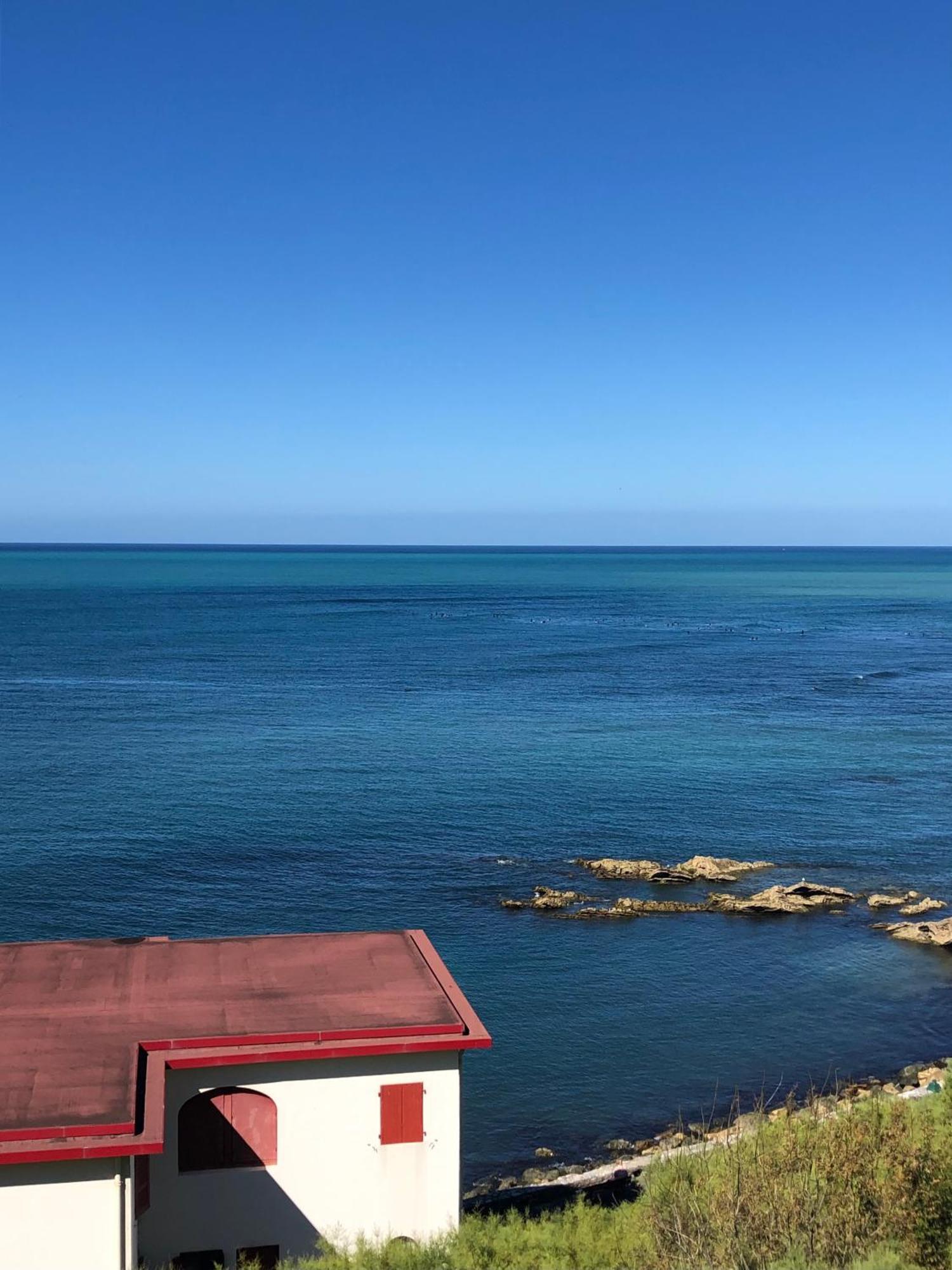 L'Escale Surf Hostel - Auberge De Jeunesse Guéthary Eksteriør billede